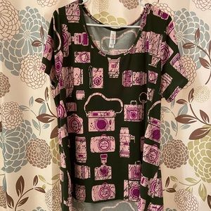LulaRoe Classic T 2XL